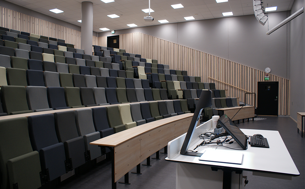 WolfVision VZ-3neo Visualizer installiert in einem Hörsaal der BI Norwegische Wirtschaftshochschule...