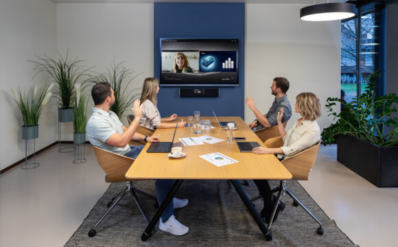 cynap-videobar_app_web-meeting