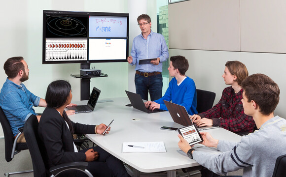 Active learning classroom workstation