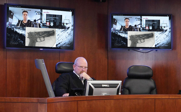 hybrid_courtroom2