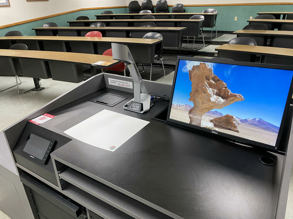 WolfVision vSolution Cam Visualizer / document camera at University of Nevada, Las Vegas